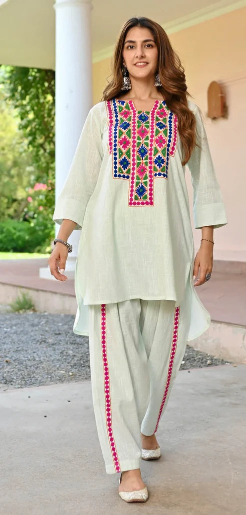 PREMIUM BEAUTIFUL KURTI PALAZZO SET: ELEGANCE MEETS COMFORT