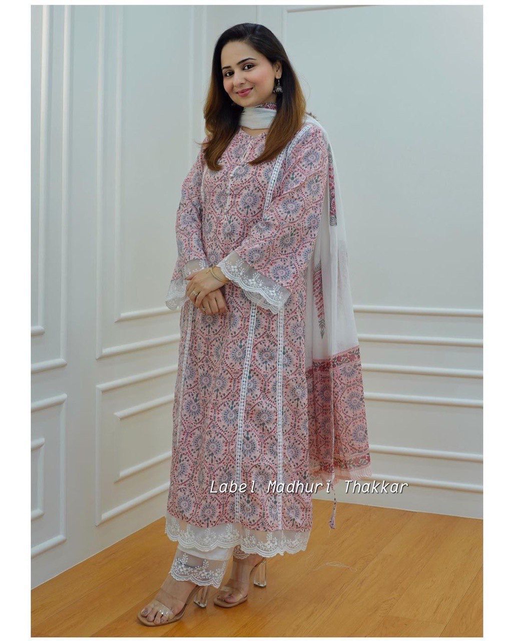 Premium line Pakistani Cotton Suit - Effortless Elegance with Lace Detailing & Chanderi Dupatta