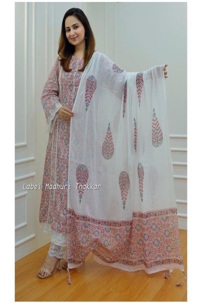 Premium line Pakistani Cotton Suit - Effortless Elegance with Lace Detailing & Chanderi Dupatta