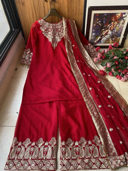 A PREMIUM GEORGETTE EMBROIDERED - DESIGNER SALWAR SUIT