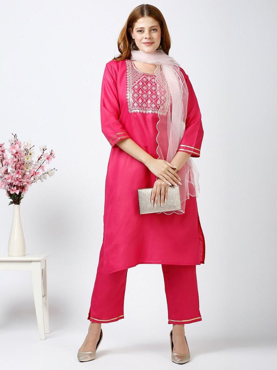 Premium Heavy  New Launching 5 Design Kurtis Pant Dupatta Sets 🔅