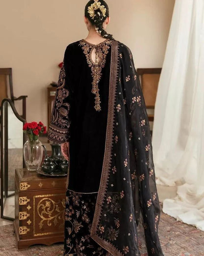 Designer Party Wear Ensemble – Viscose Velvet Top &amp; Pant with Elegant Dupatta!