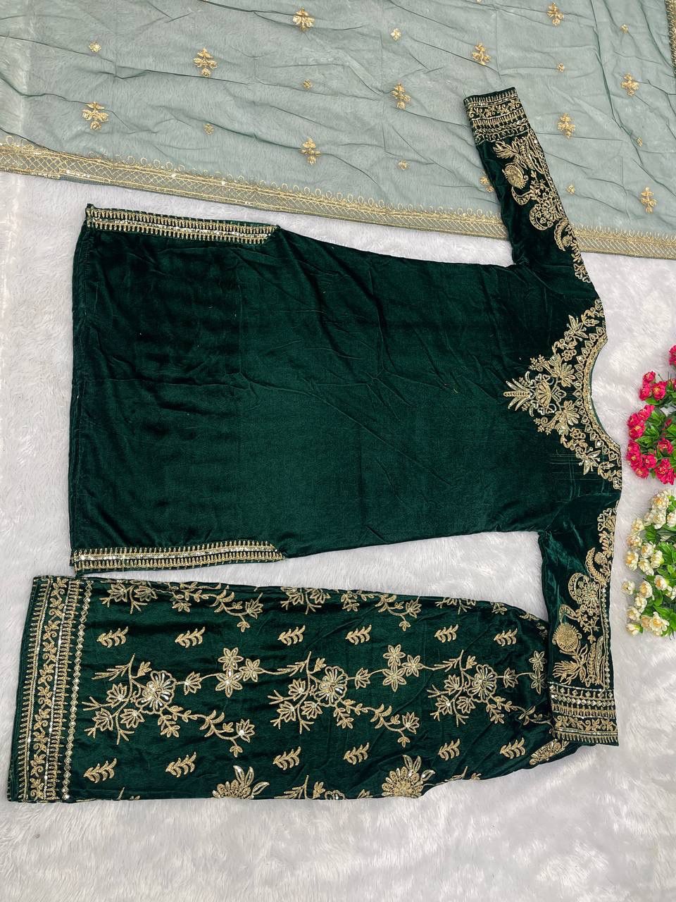 Designer Party Wear Ensemble – Viscose Velvet Top &amp; Pant with Elegant Dupatta!