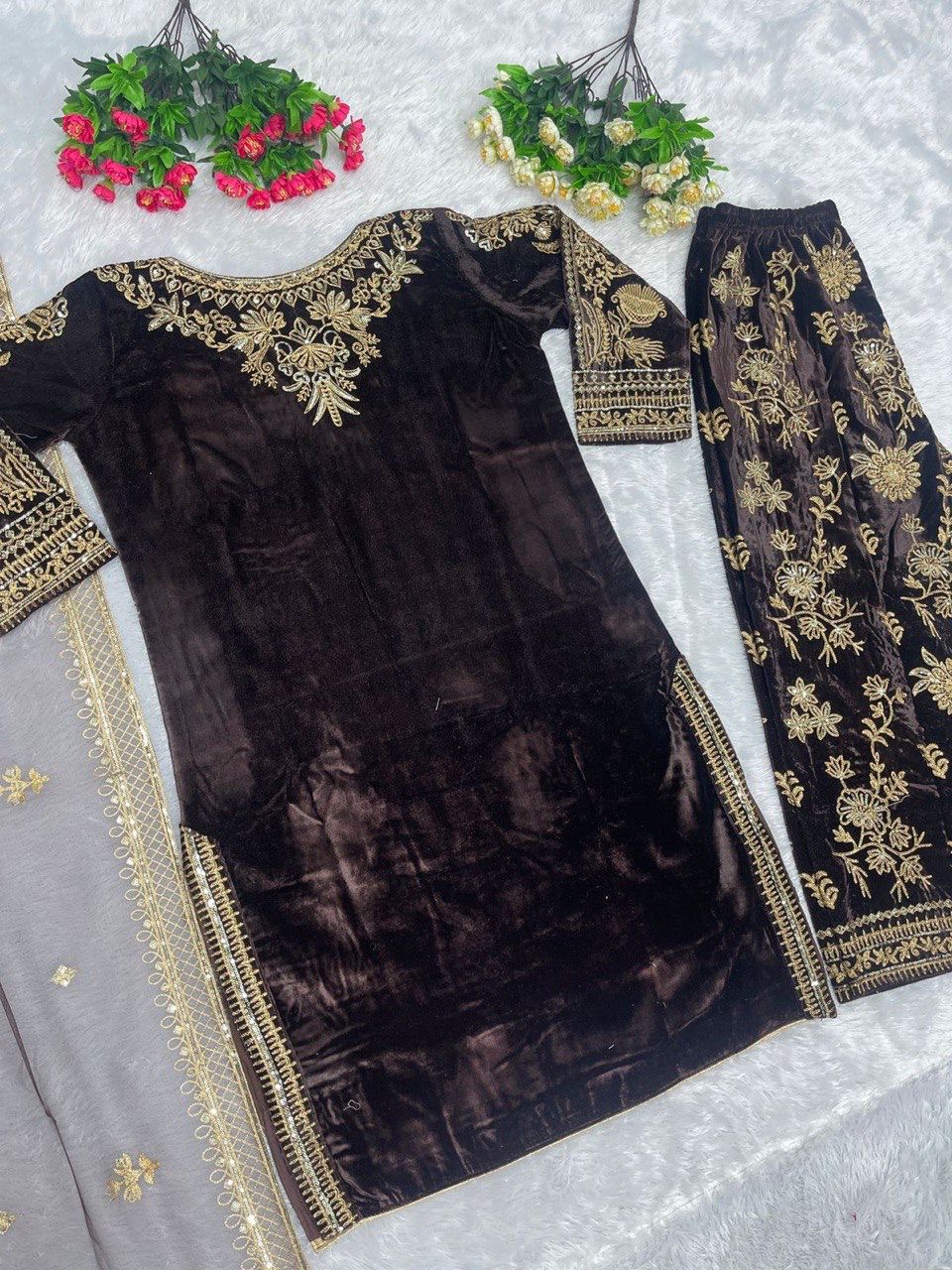 Designer Party Wear Ensemble – Viscose Velvet Top &amp; Pant with Elegant Dupatta!